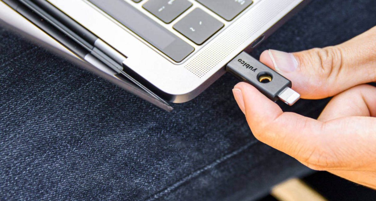 YubiKey 5Ci FIPS Dual connector with support for USBC and Lightning